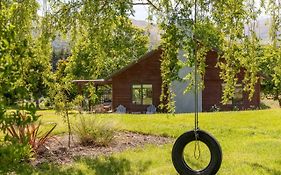 Arrowtown Country Cottage